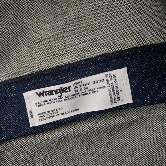 NWT Wrangler Men's 13MWZ Cowboy Cut Original Fit Jeans, 36 x 30, 38 x 30 - Picture 16 of 16